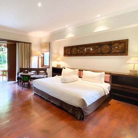 Laras Asri Resort & Spa Salatiga Εξωτερικό φωτογραφία