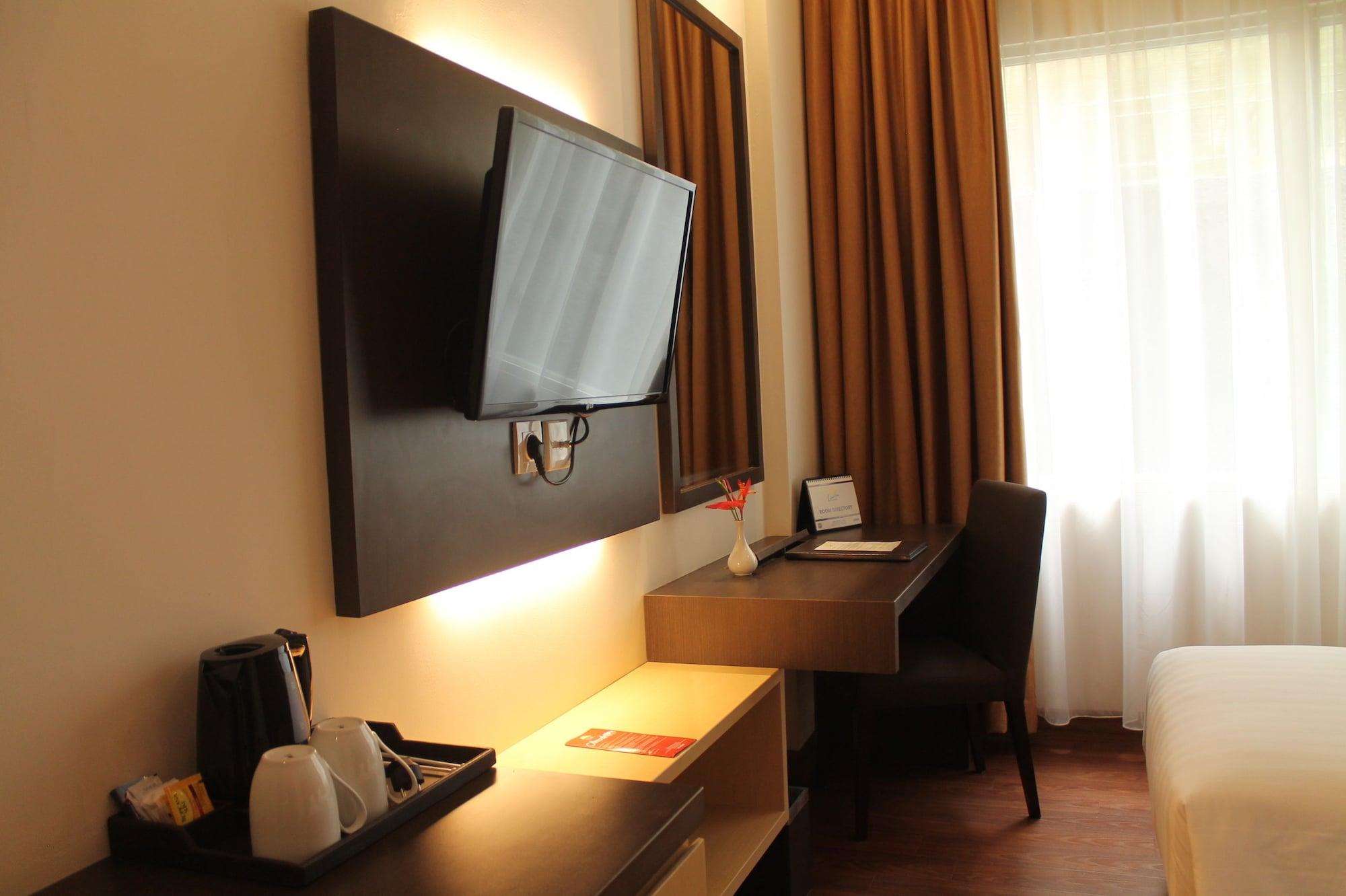 Laras Asri Resort & Spa Salatiga Εξωτερικό φωτογραφία